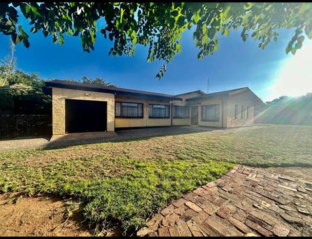 3 BEDROOM HOUSE FOR SALE IN VANDERBIJLPARK CW 4